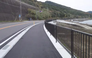内海地区歩道設置工事 の現場写真