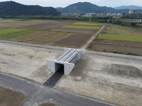 日南・志布志道路益安地区2号函渠設置工事 の現場写真