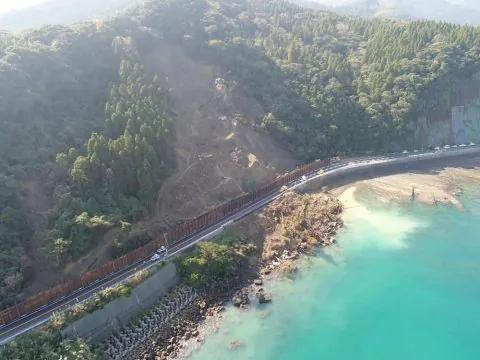 宮浦志戸辻地区応急復旧工事(その1) の現場写真